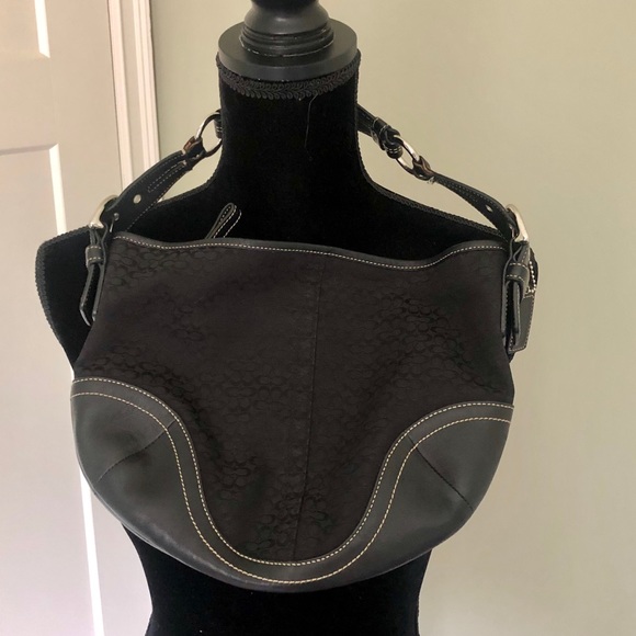 Coach Handbags - Authentic Coach Black leather bottom rounded purse